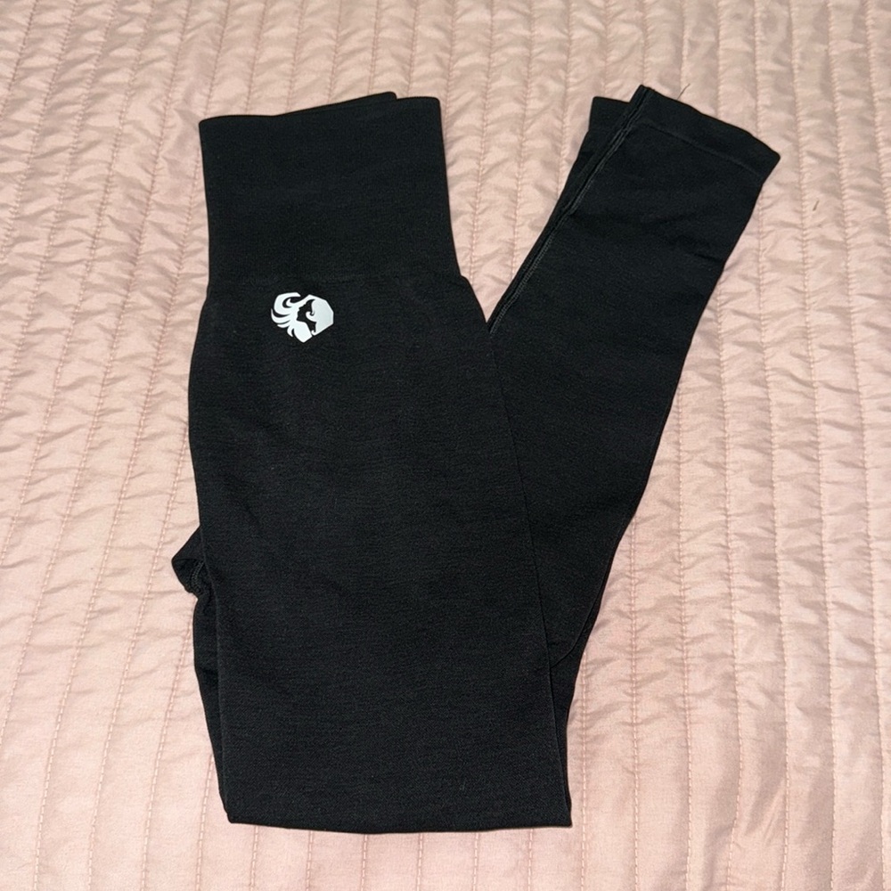 Women’s best black leggings